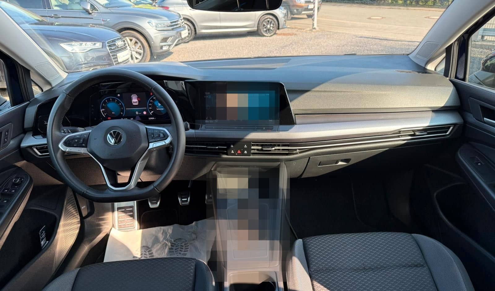 Volkswagen Golf VIII Lim. Active HUD ACC DAB STDHZG NAVI foto 17