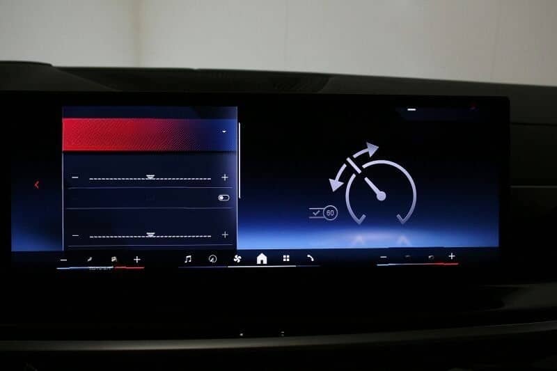 BMW X5 M60i xDr. M Sport Pro NP 143739.- Standh Pano foto 25