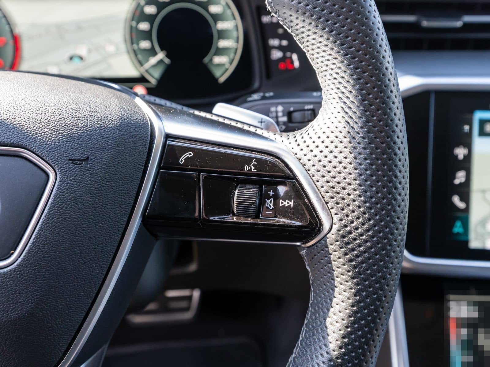 Audi A6 Avant S line 55TFSI e quattro Stronic B&O AHK foto 17