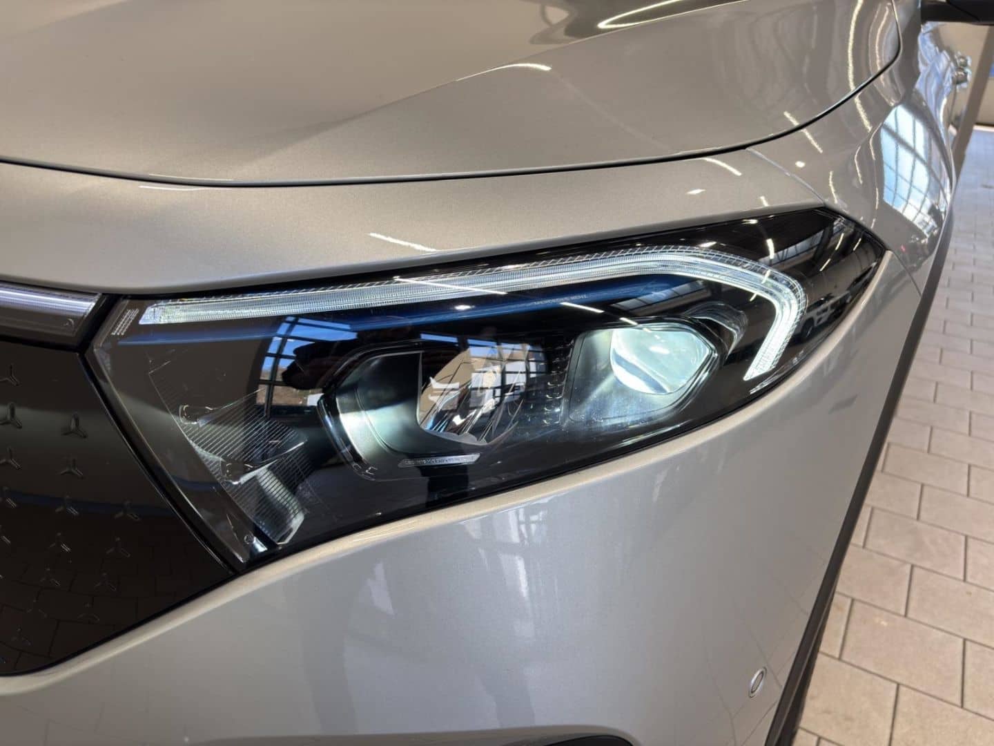 Mercedes-Benz EQB 350 4M PROGRESSIVE ADVANCED PLUS KAMER+SOUND foto 13