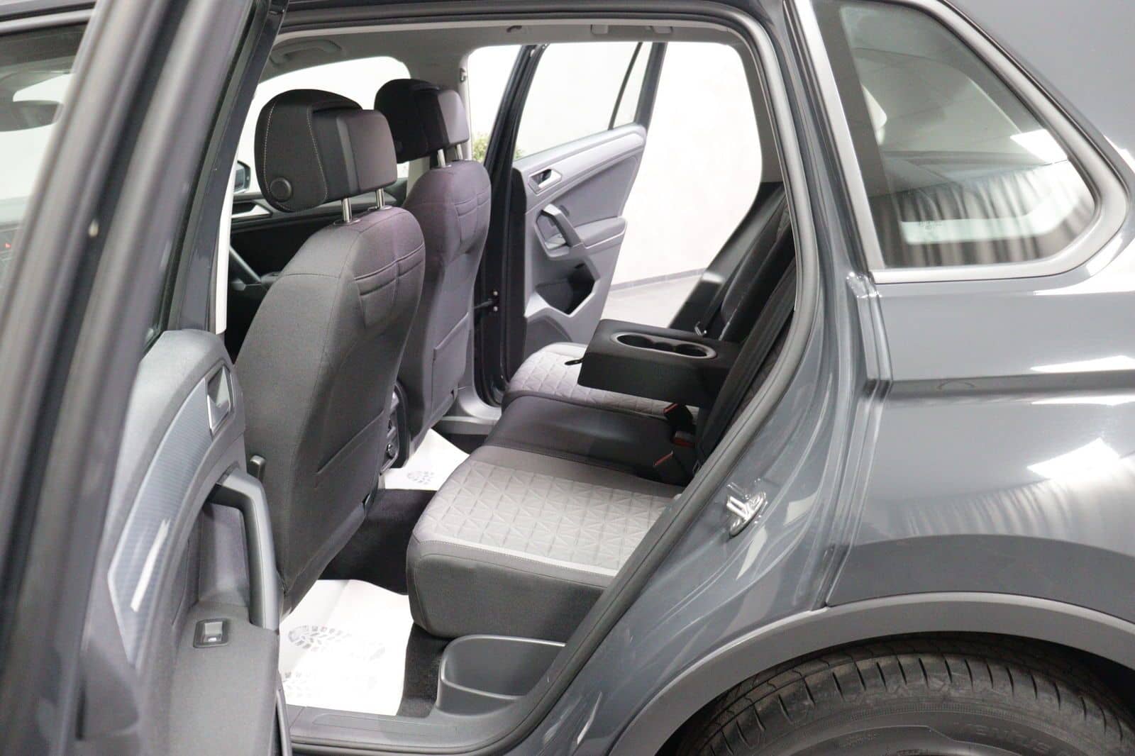 Volkswagen Tiguan Life eHybrid DSG HEADUP VIRTUAL ACC LED foto 8