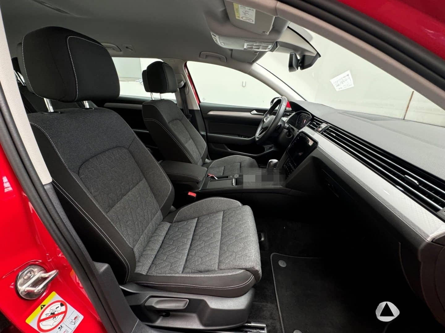 Volkswagen Passat Variant Business /CAM /NAVI /LED foto 7