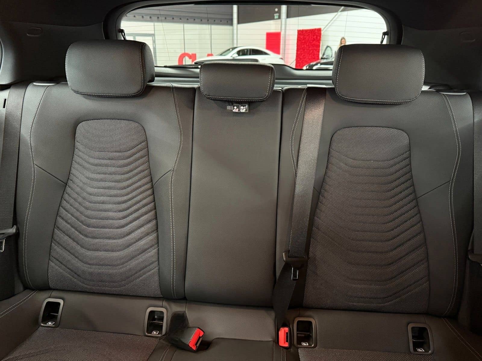 Mercedes-Benz A 250 e foto 18