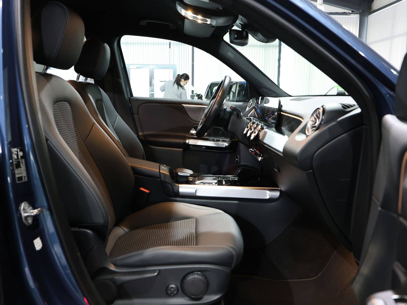 Mercedes-Benz GLB 200 d 4Matic BUSINESS PROGRESSIVE WIDESCREEN foto 23