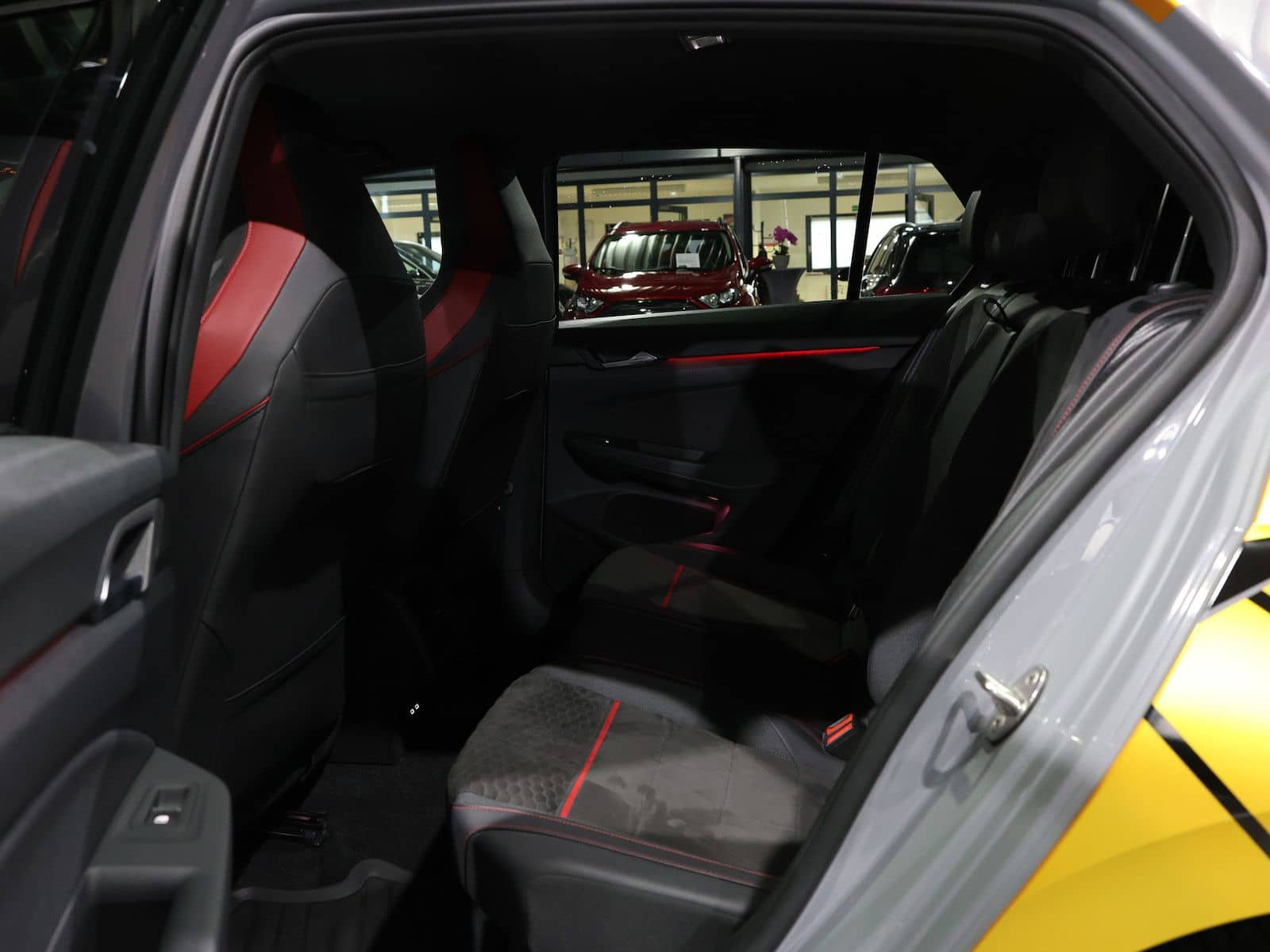 Volkswagen Golf GTI VIII 2.0 TSI DSG CLUBSPORT EINZELSTÜCK foto 19