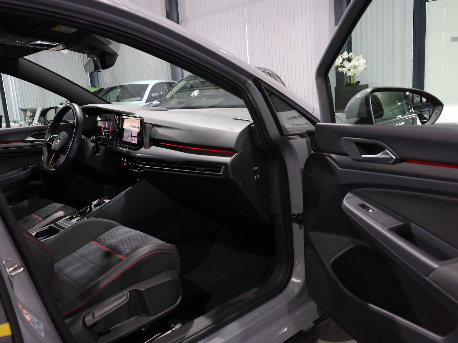 Volkswagen Golf GTI VIII 2.0 TSI DSG CLUBSPORT EINZELSTÜCK foto 23