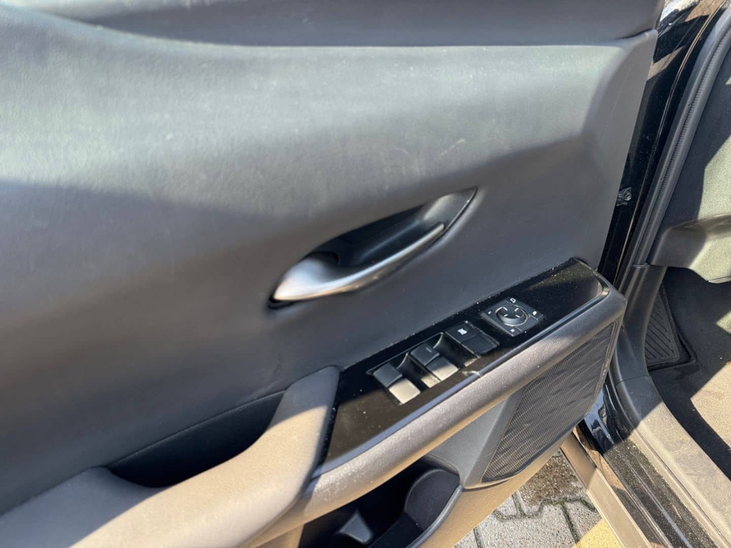 Lexus UX 250h Style Edition *Bi-LED*ACC*CAM*SHZ*CarPla foto 23