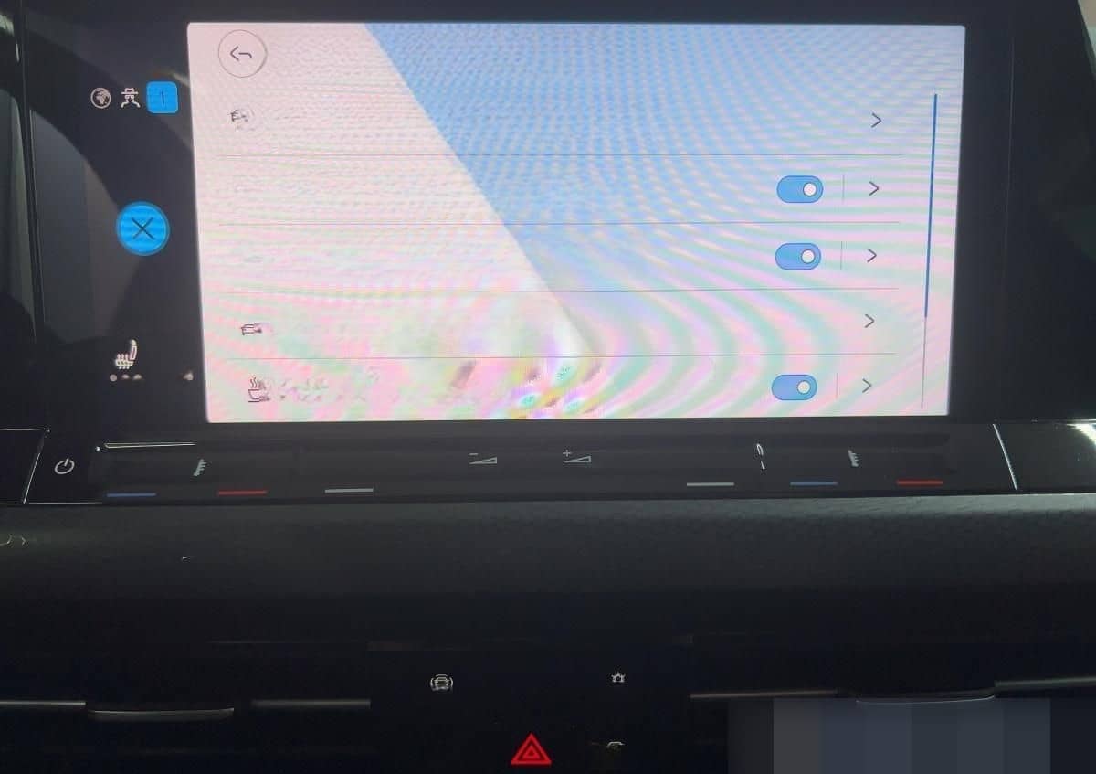 Volkswagen Golf GTI CLUBSPORT MATRIX+DCC+19"+KAM foto 11