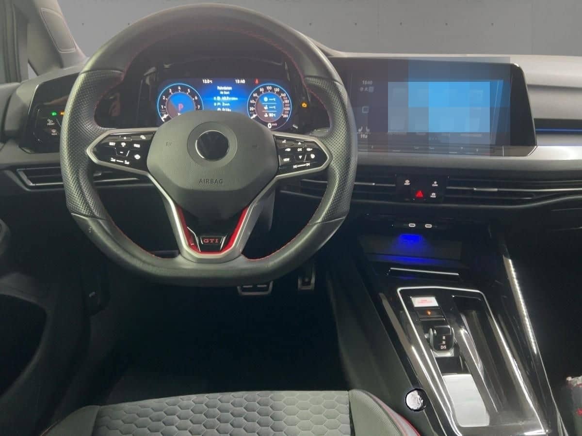 Volkswagen Golf GTI CLUBSPORT MATRIX+DCC+19"+KAM foto 8
