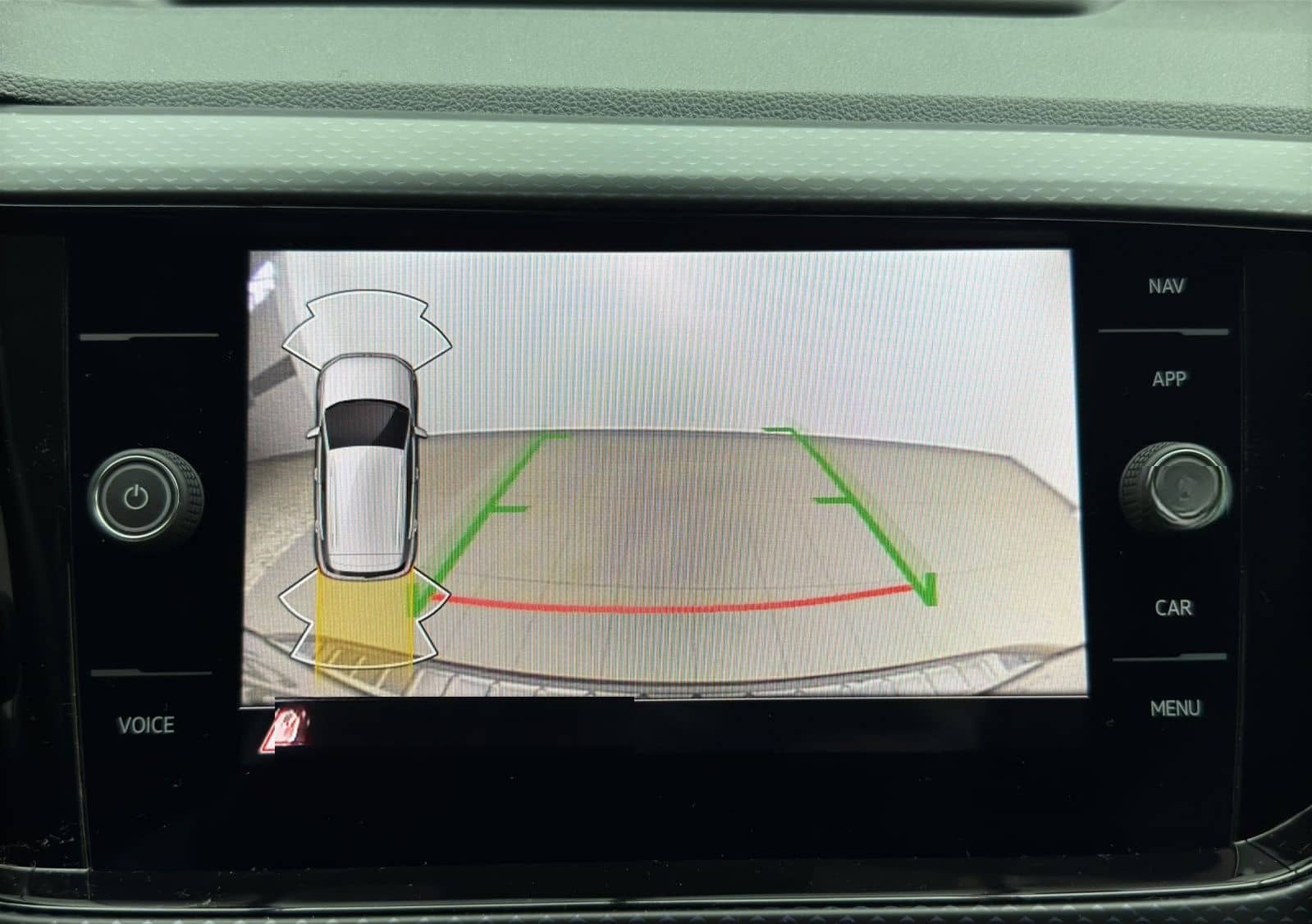 Volkswagen T-Cross 1.0 TSI DSG UNITED LED KAMERA PDC+ PRIVA foto 12