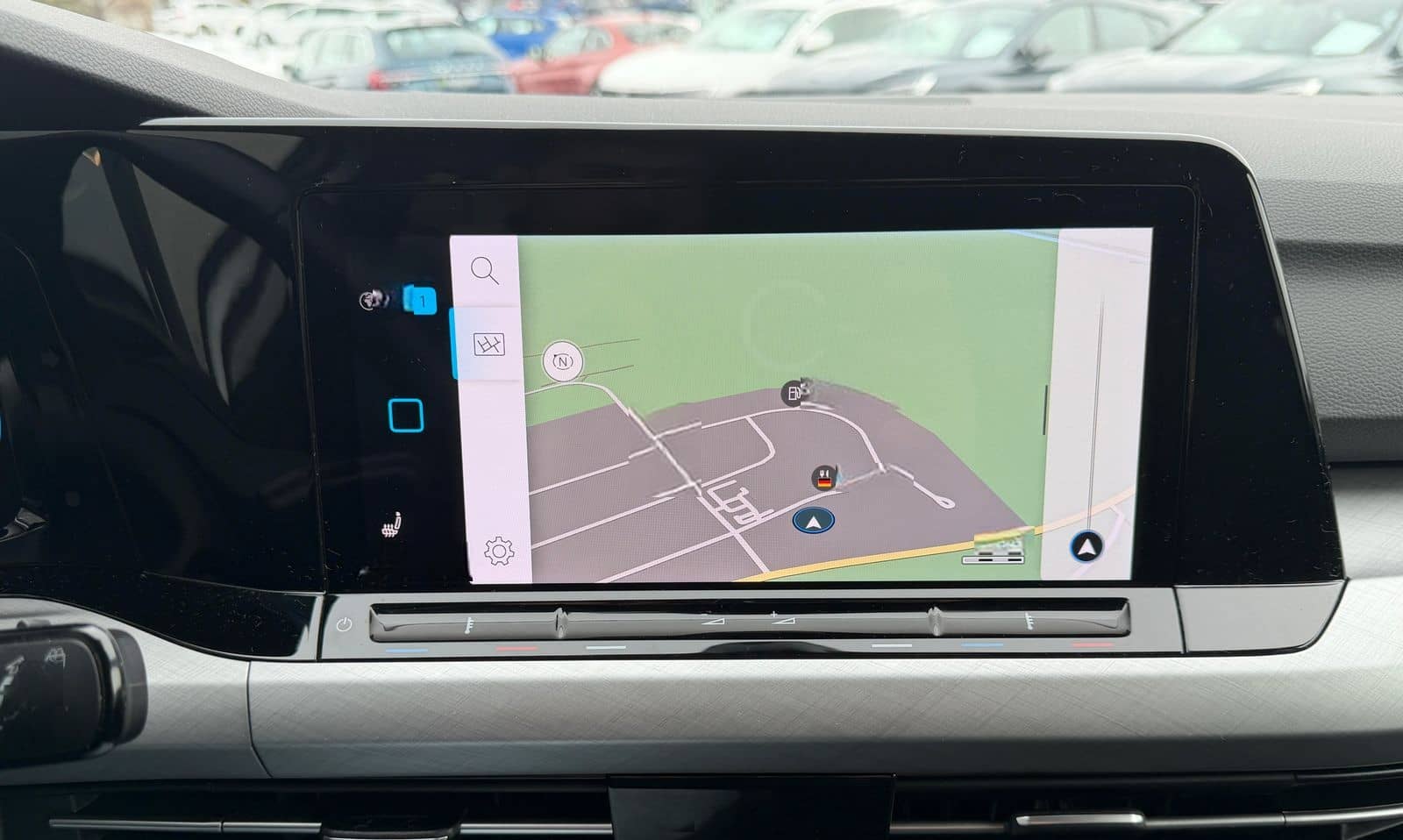 Volkswagen Golf VIII 2.0 TDI Life NAVI/KAMERA/ACC/LED/APP foto 8