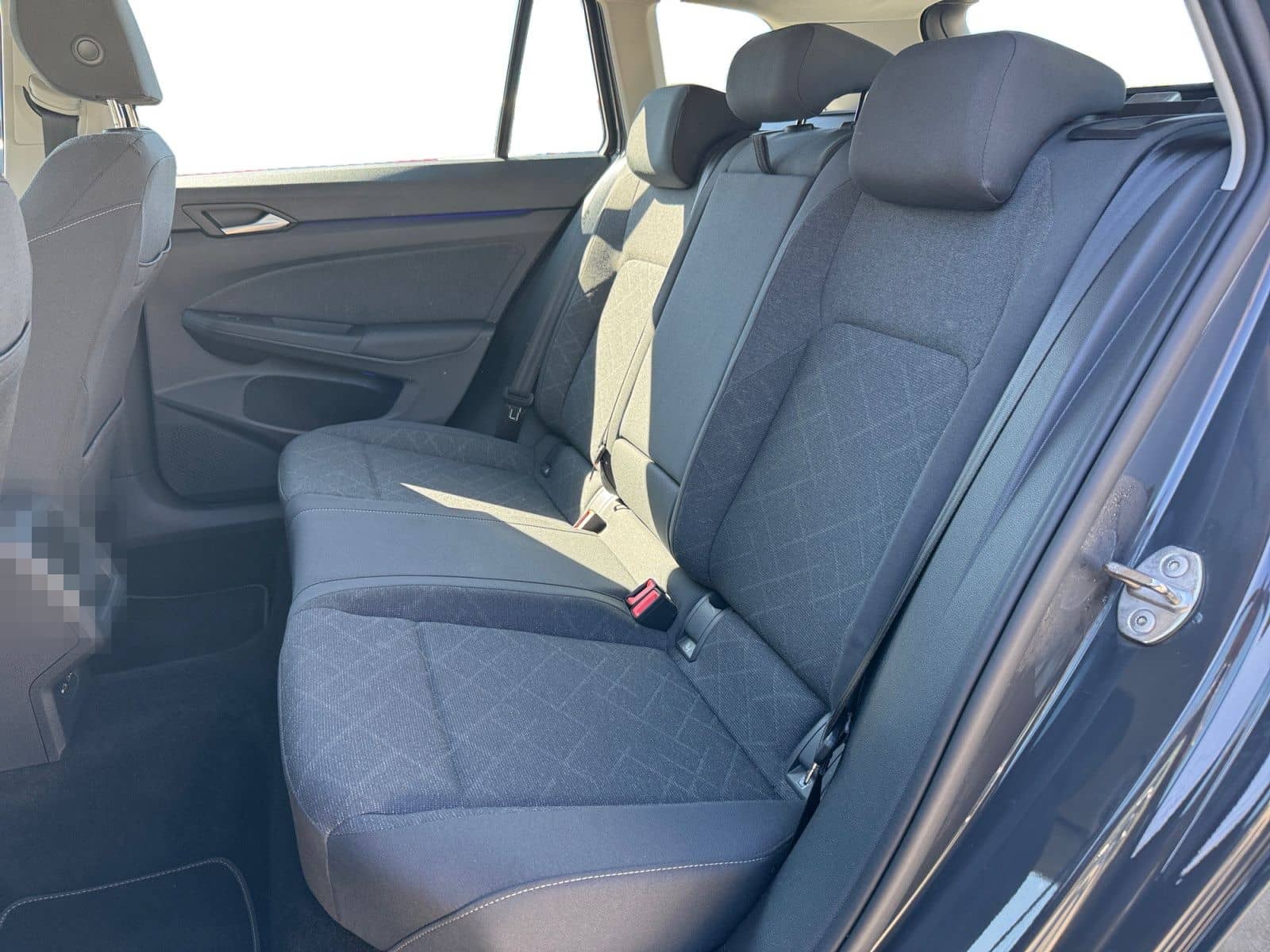 Volkswagen Golf Variant VIII 2.0 TDI DSG Life AHK Navi LED foto 11