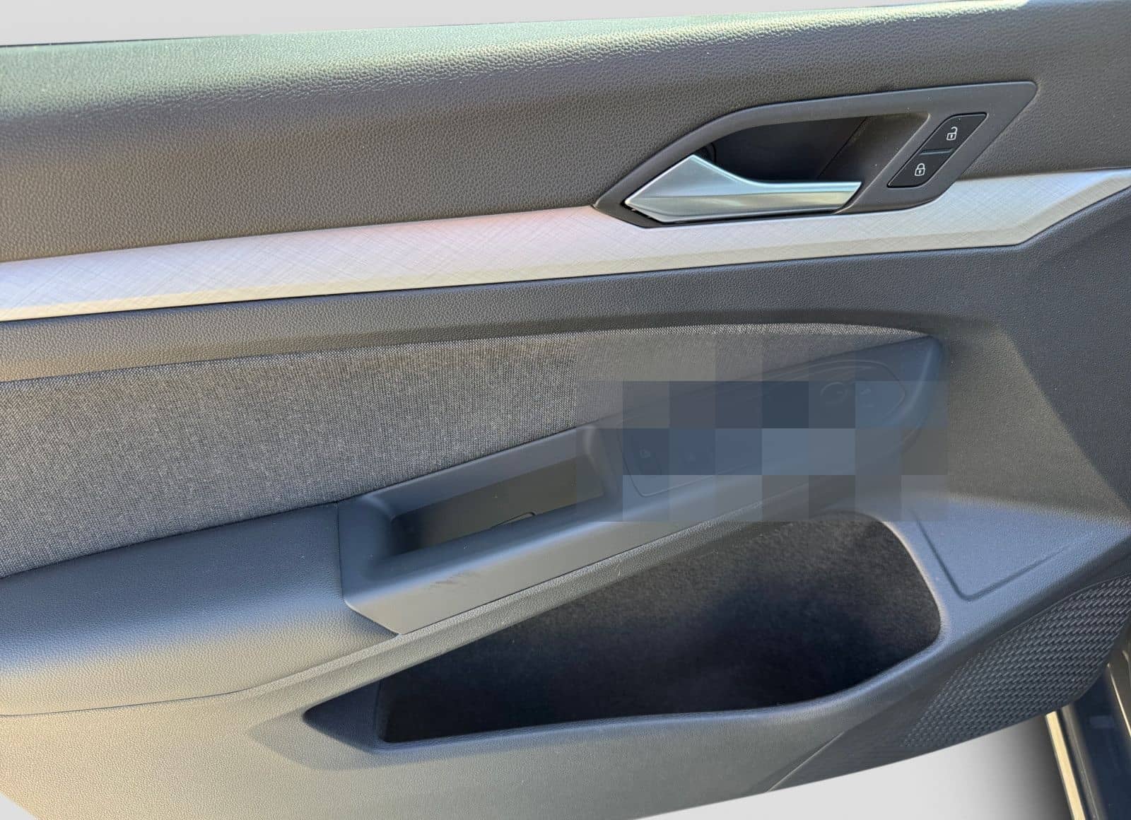 Volkswagen Golf Variant VIII 2.0 TDI DSG Life AHK Navi LED foto 14