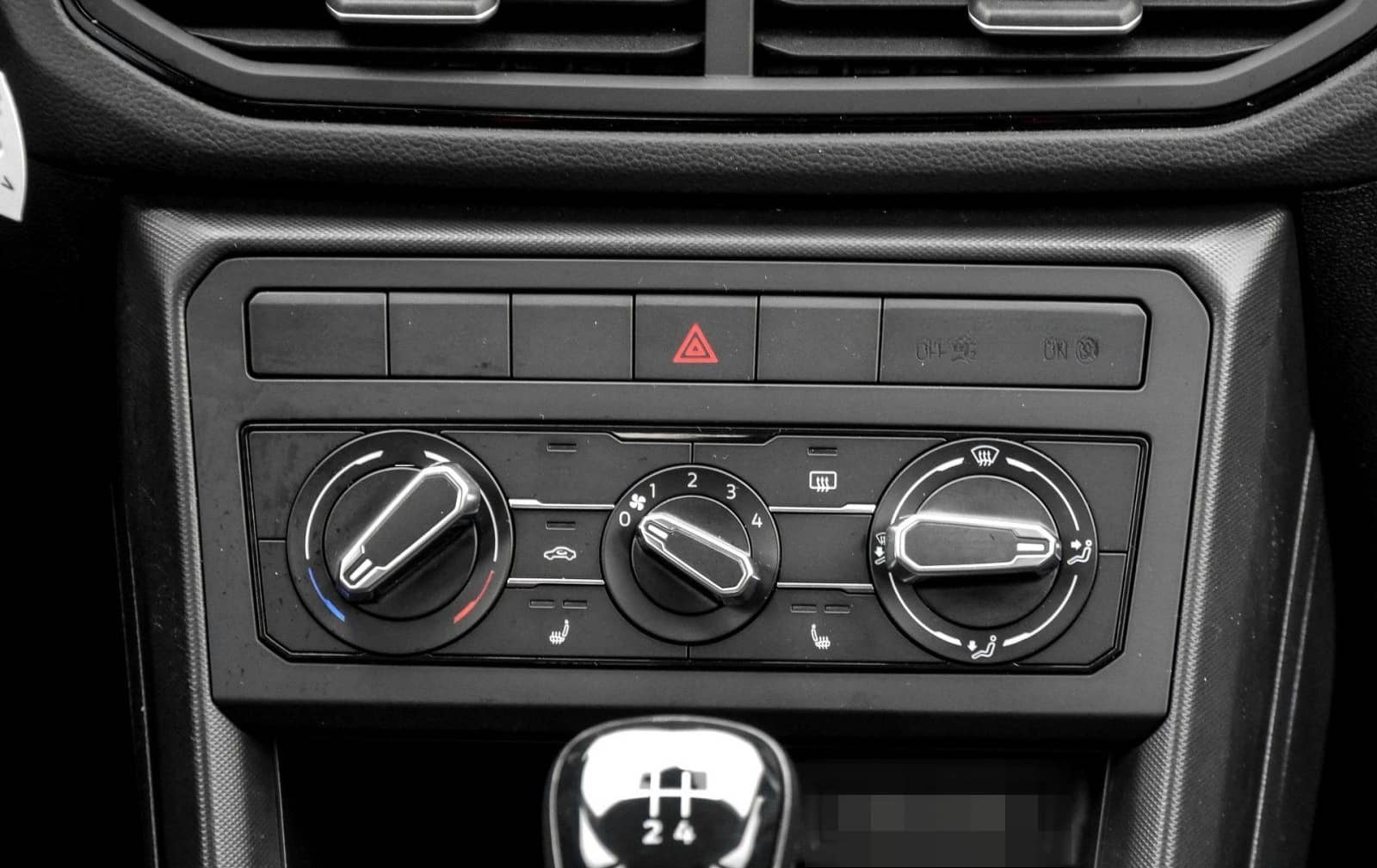 Volkswagen T-Cross 1.0 TSI LED App-Connect Ganzj.reifen foto 8