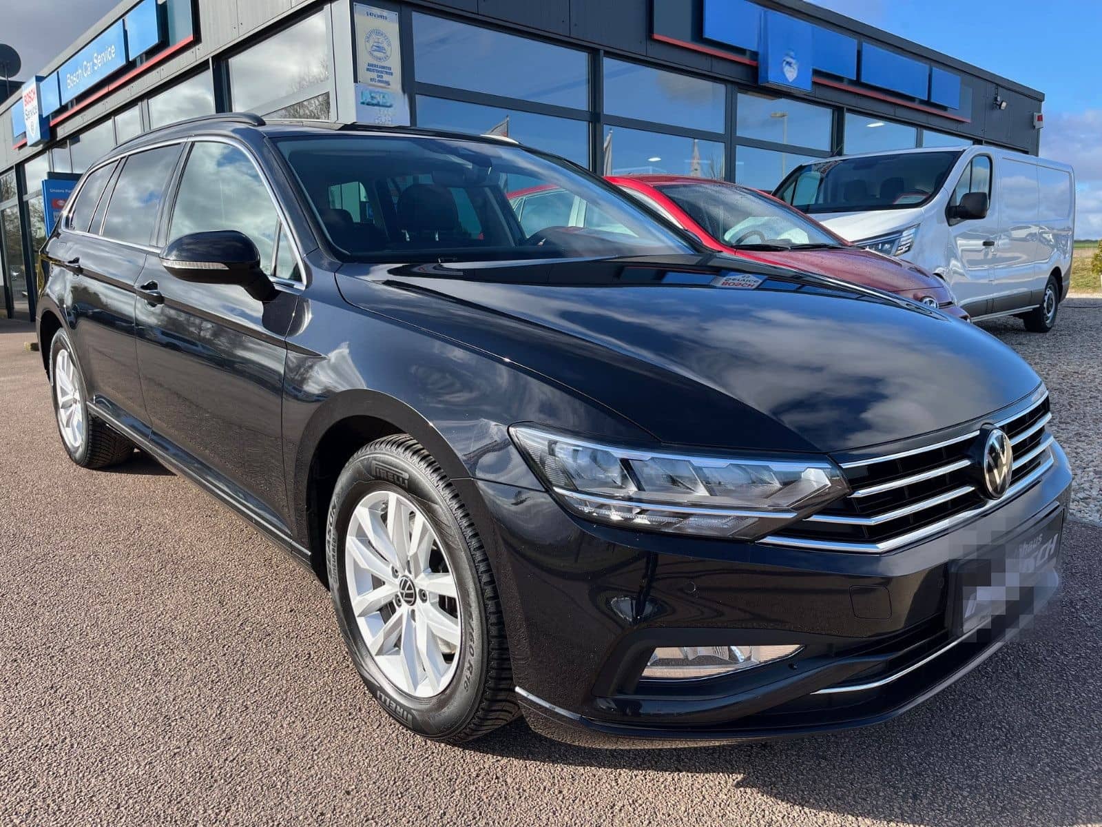Volkswagen Passat Variant Business mit AHK+LED+NAVI foto 1