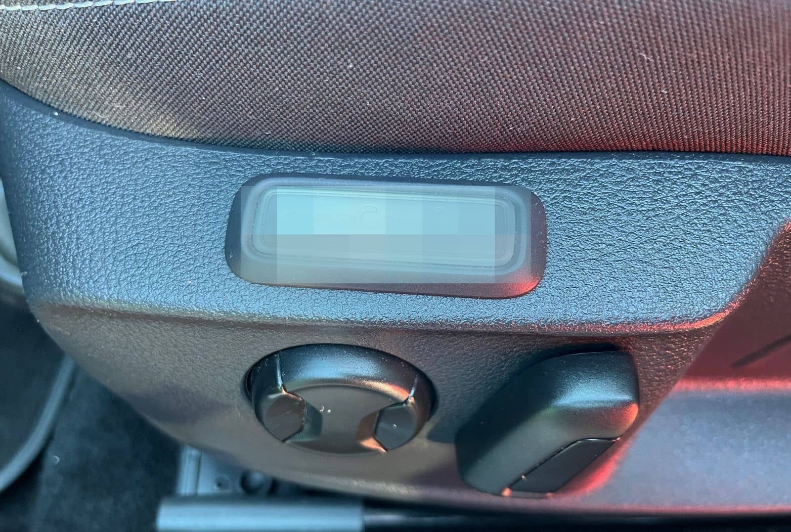 Volkswagen Passat Variant Business mit AHK+LED+NAVI foto 12