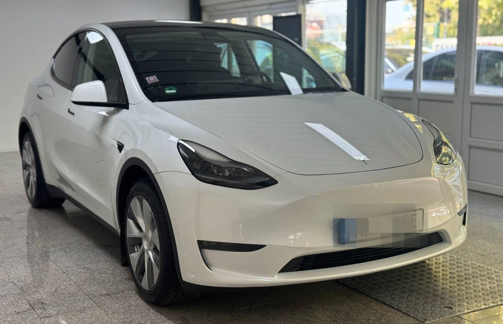Tesla Model Y *Long Range*Dual AWD* foto 4