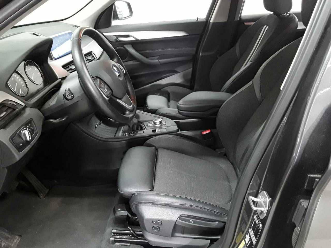 BMW X1 xDrive25e Advantage Navi LED foto 3