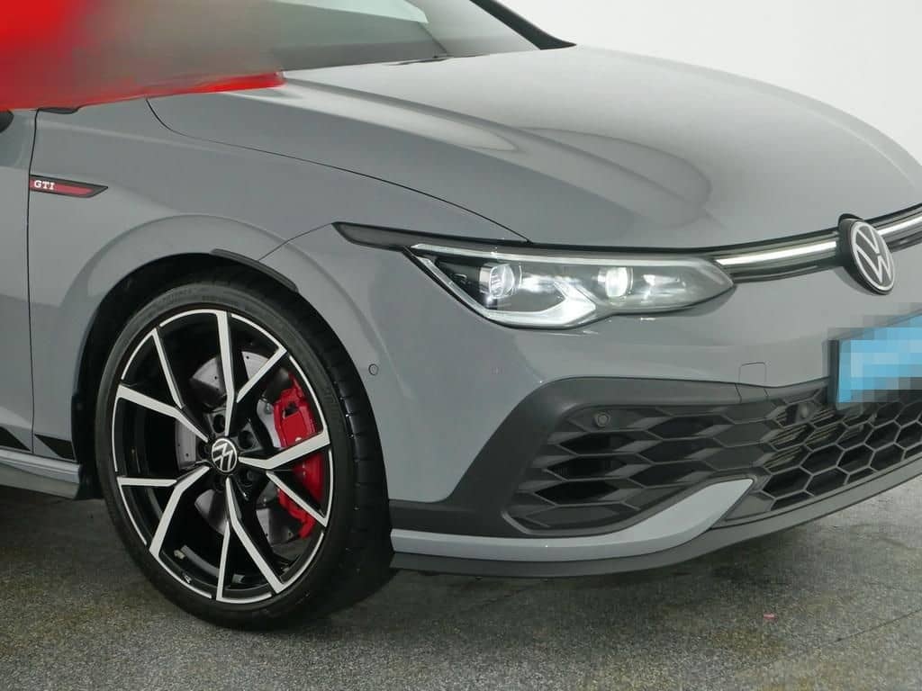 Volkswagen Golf GTI 2.0 TSI Clubsport DSG LED-Matrix Pano foto 13