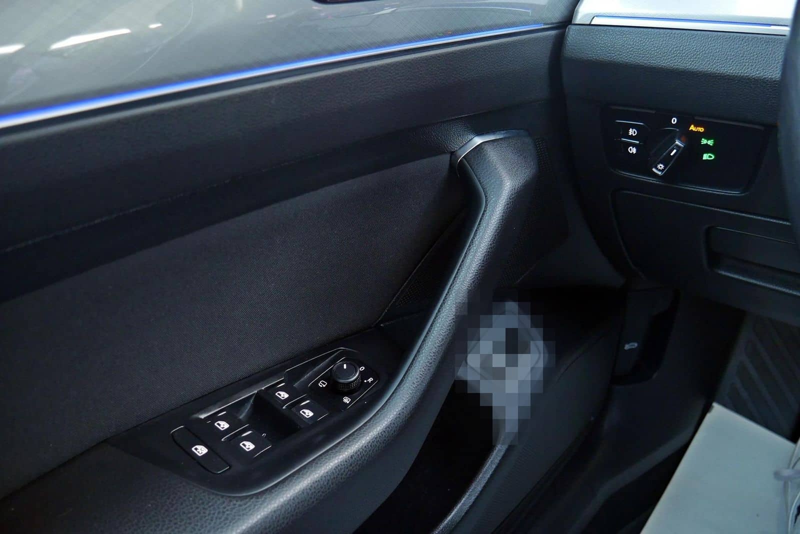 Volkswagen Passat Variant 2.0 TDI DSG AHK Matrix Assistenzp foto 16