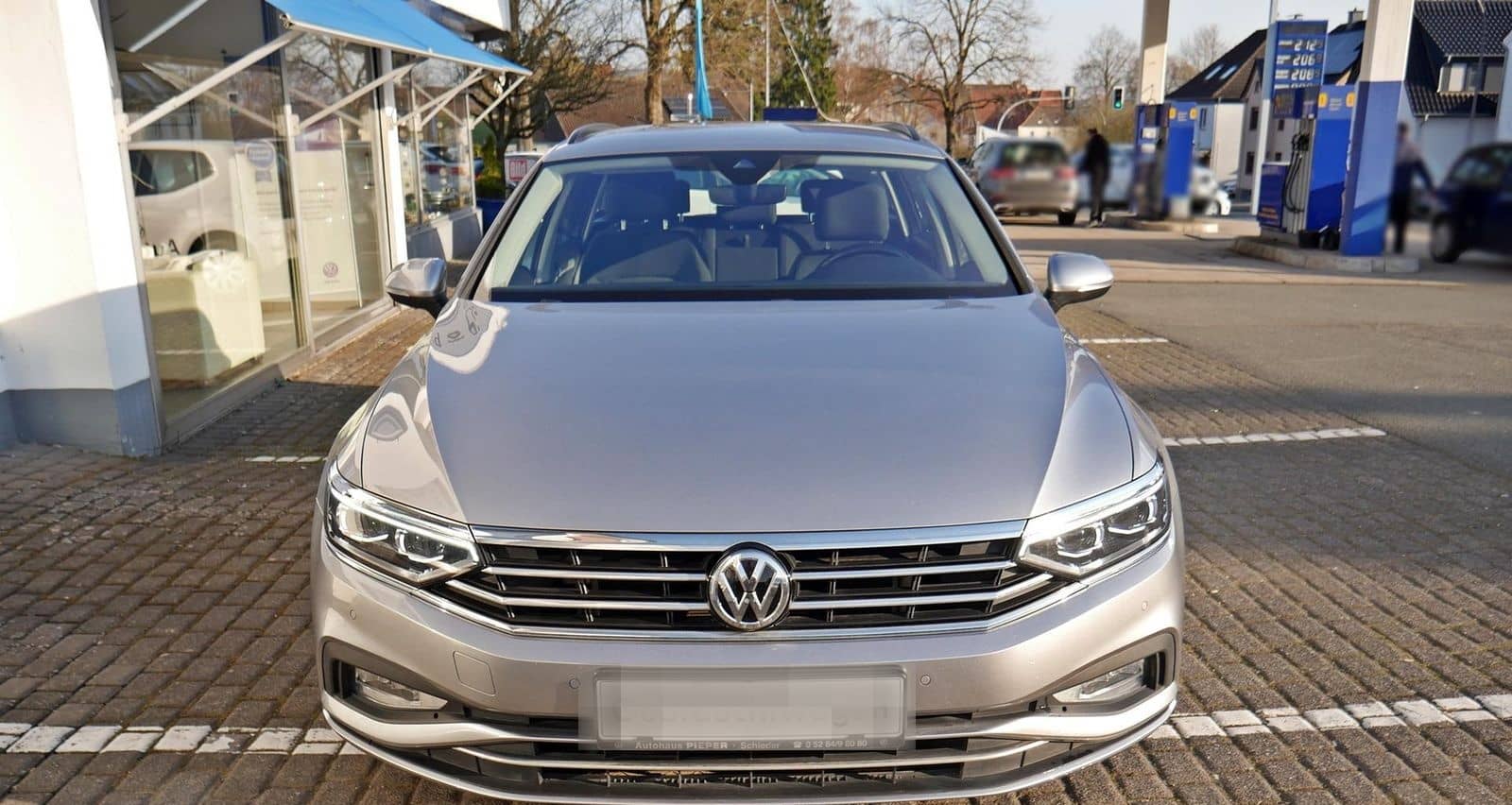 Volkswagen Passat Variant 2.0 TDI DSG AHK Matrix Assistenzp foto 3