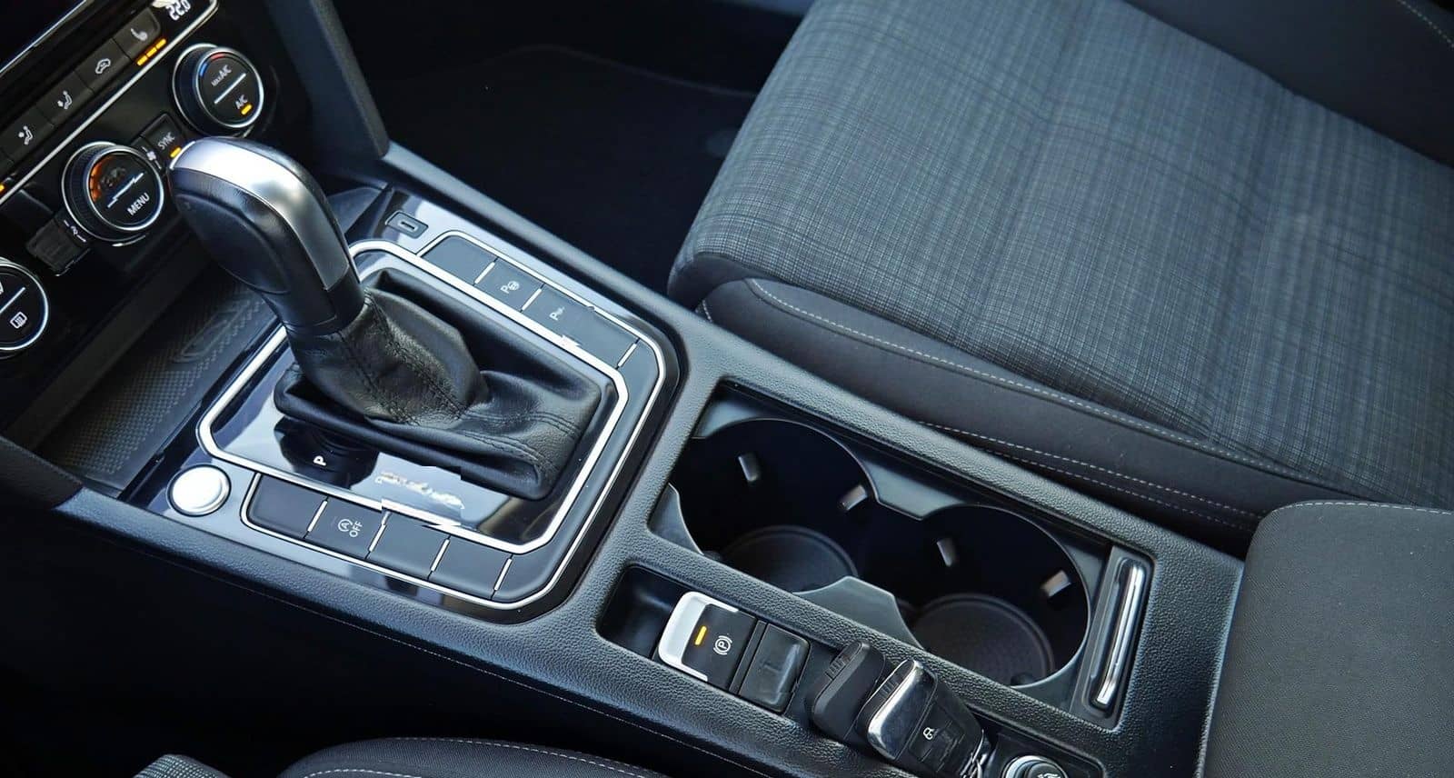 Volkswagen Passat Variant 2.0 TDI DSG AHK Matrix Assistenzp foto 24