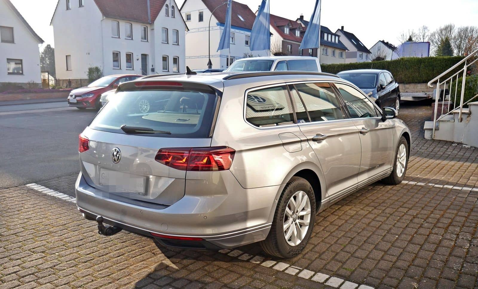 Volkswagen Passat Variant 2.0 TDI DSG AHK Matrix Assistenzp foto 5
