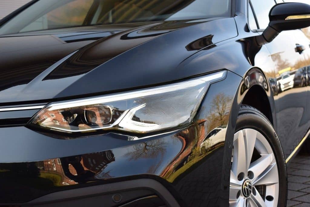 Volkswagen Golf VIII Variant TDI 2.0 *Life*Matrix*AHK*Pano* foto 24