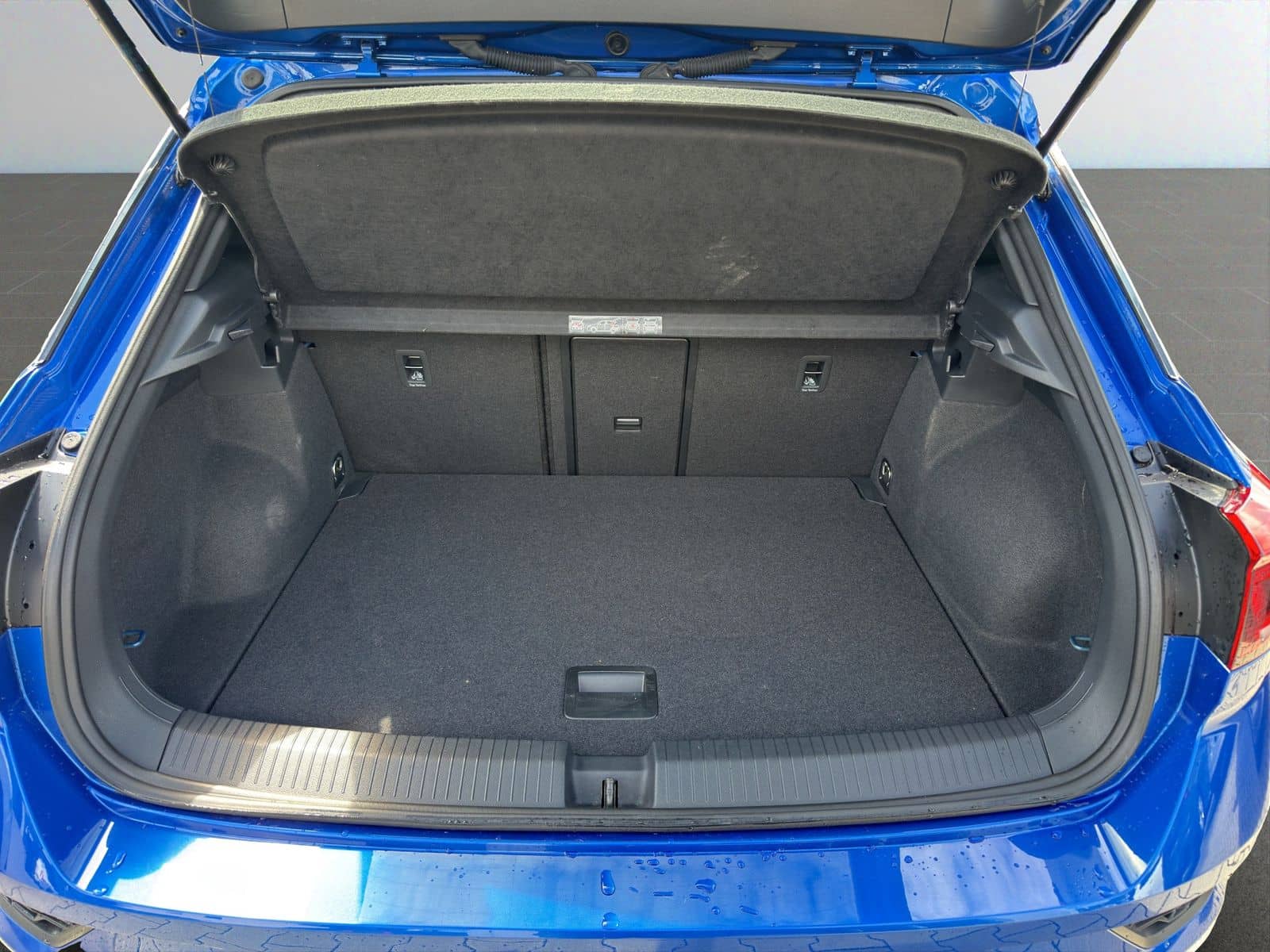 Volkswagen T-Roc 1.5 TSI DSG Sport ACC Navi SHZ PDC StHzg foto 18