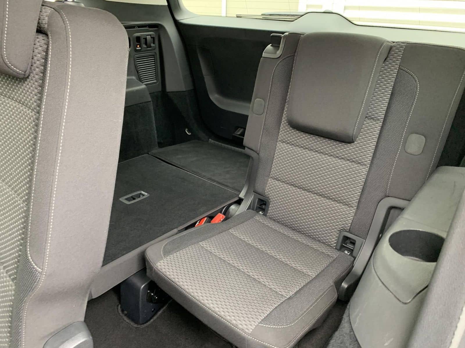 Volkswagen Touran 1.5TSI 7-Sitzer AHK+Klimaaut+Sitzhzg+APP foto 11