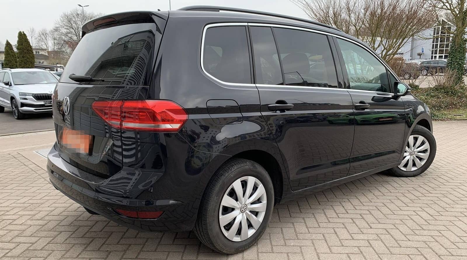 Volkswagen Touran 1.5TSI 7-Sitzer AHK+Klimaaut+Sitzhzg+APP foto 5