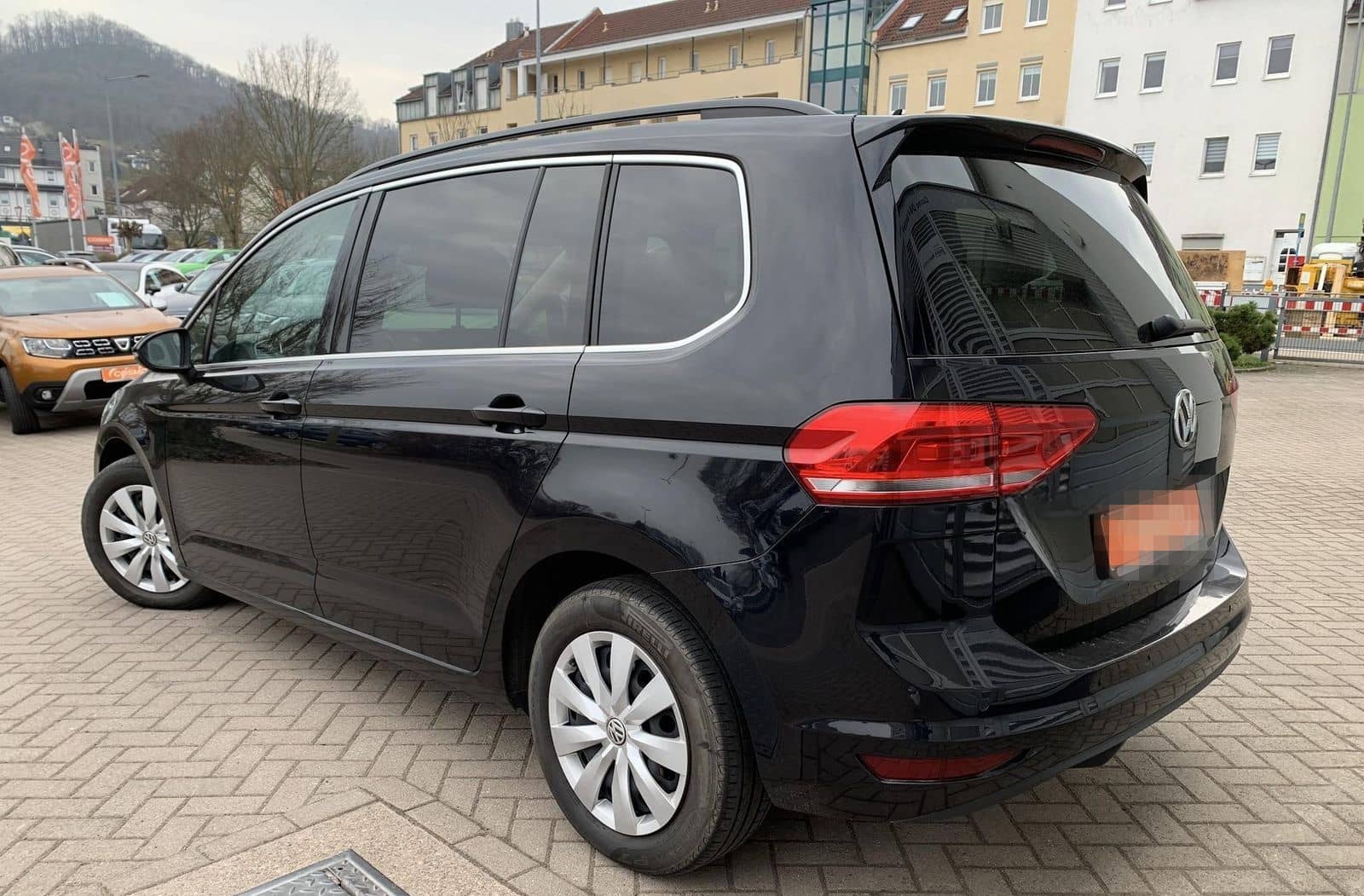 Volkswagen Touran 1.5TSI 7-Sitzer AHK+Klimaaut+Sitzhzg+APP foto 7