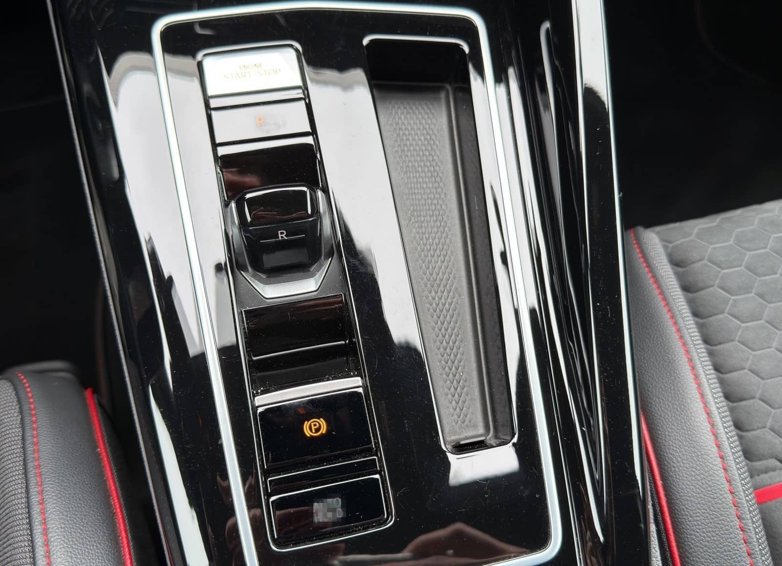 Volkswagen Golf GTI CLUBSPORT TITANABGAS LM19 IQ.LIGHT foto 11