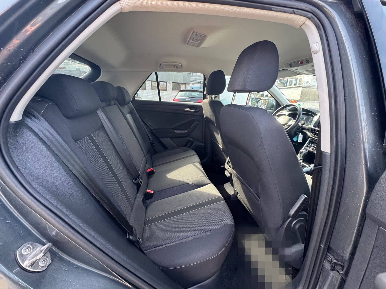 Volkswagen T-Roc Life PDC LMF App Conect  ACC 1.Hand foto 13