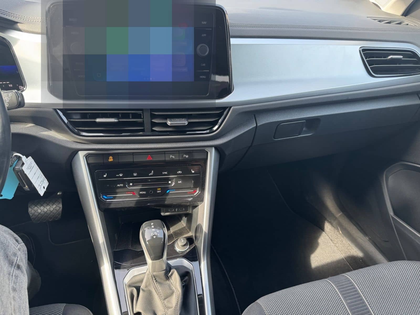 Volkswagen T-Roc Life PDC LMF App Conect  ACC 1.Hand foto 16