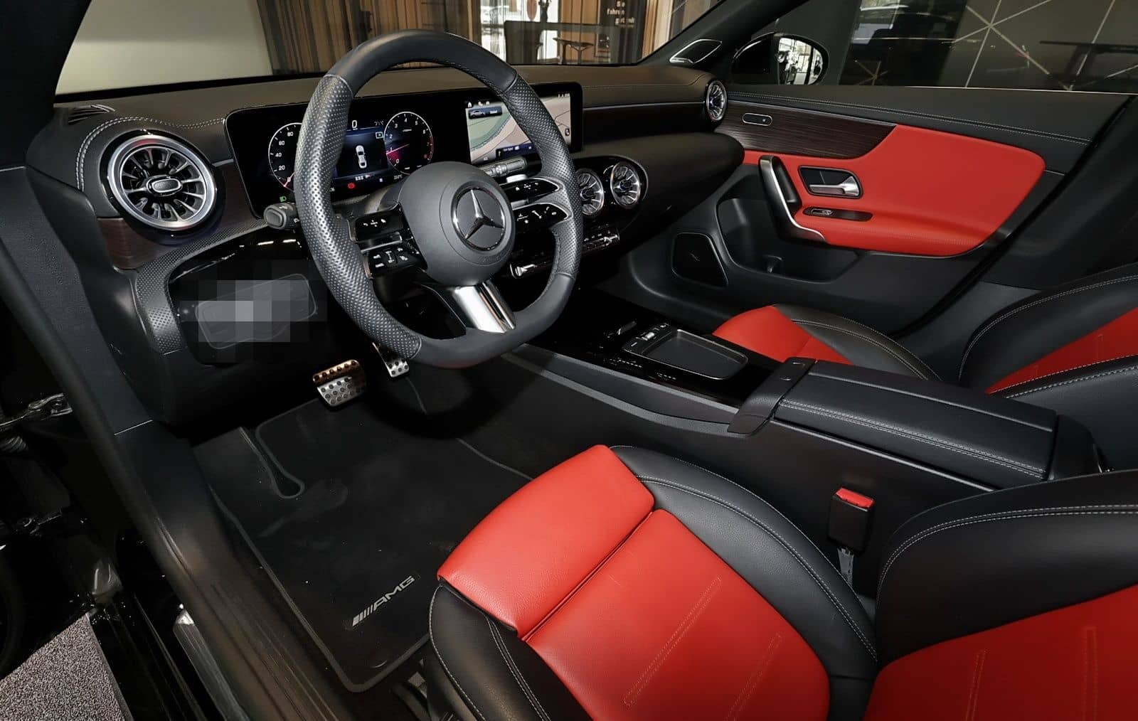 Mercedes-Benz CLA 180 Coupé Edition AMG BURMESTER+19"+360° foto 8