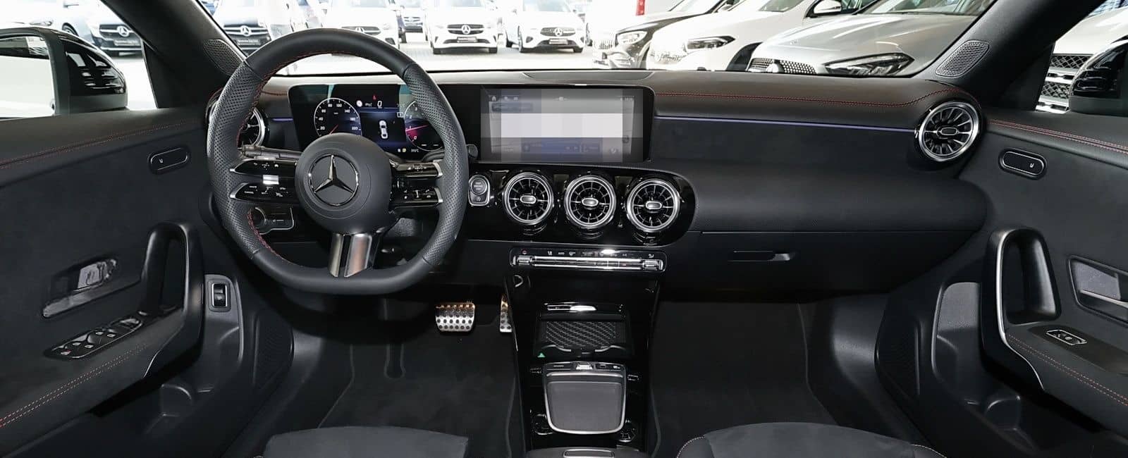 Mercedes-Benz CLA 200 Coupé Edition AMG NIGHT+360°+DISTRONIC foto 5