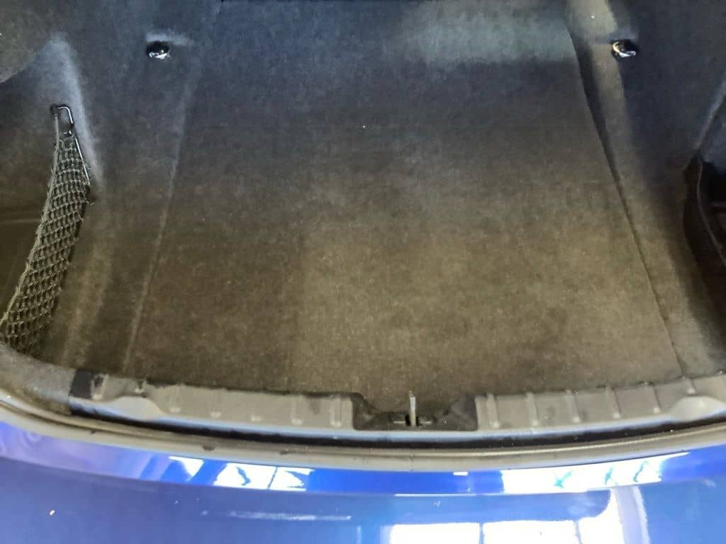 BMW 3er 330i SDach+HuD+Leder+NAVI+AUT+Distr+Facelift foto 15