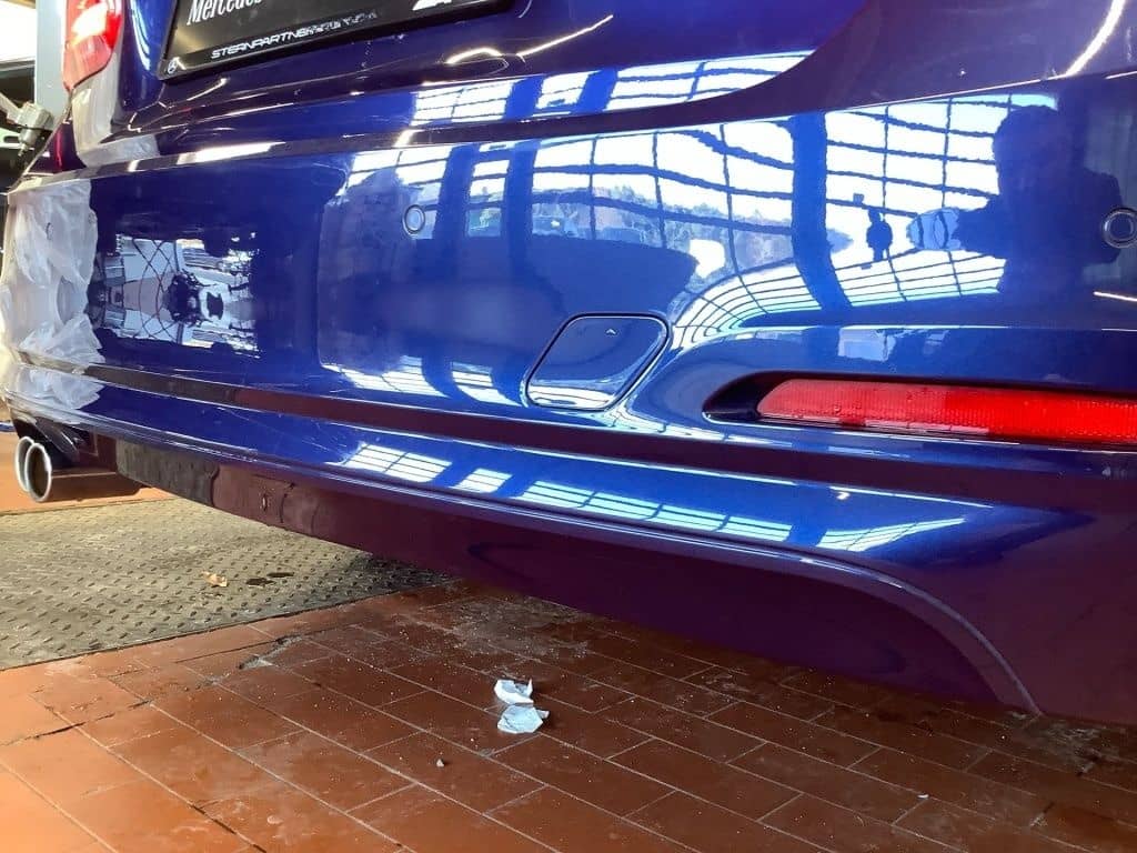 BMW 3er 330i SDach+HuD+Leder+NAVI+AUT+Distr+Facelift foto 19