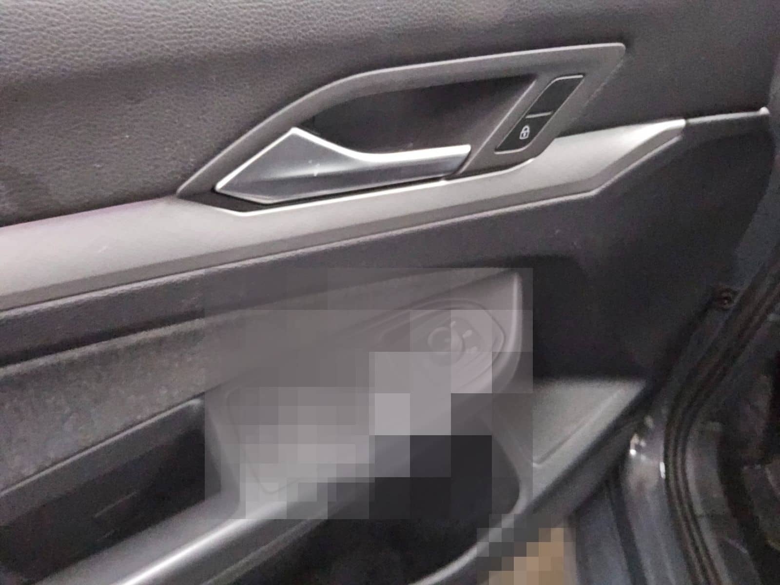 Volkswagen Golf-8 Var. 2.0 TDI Life Navi LED AID ACC PDC foto 10