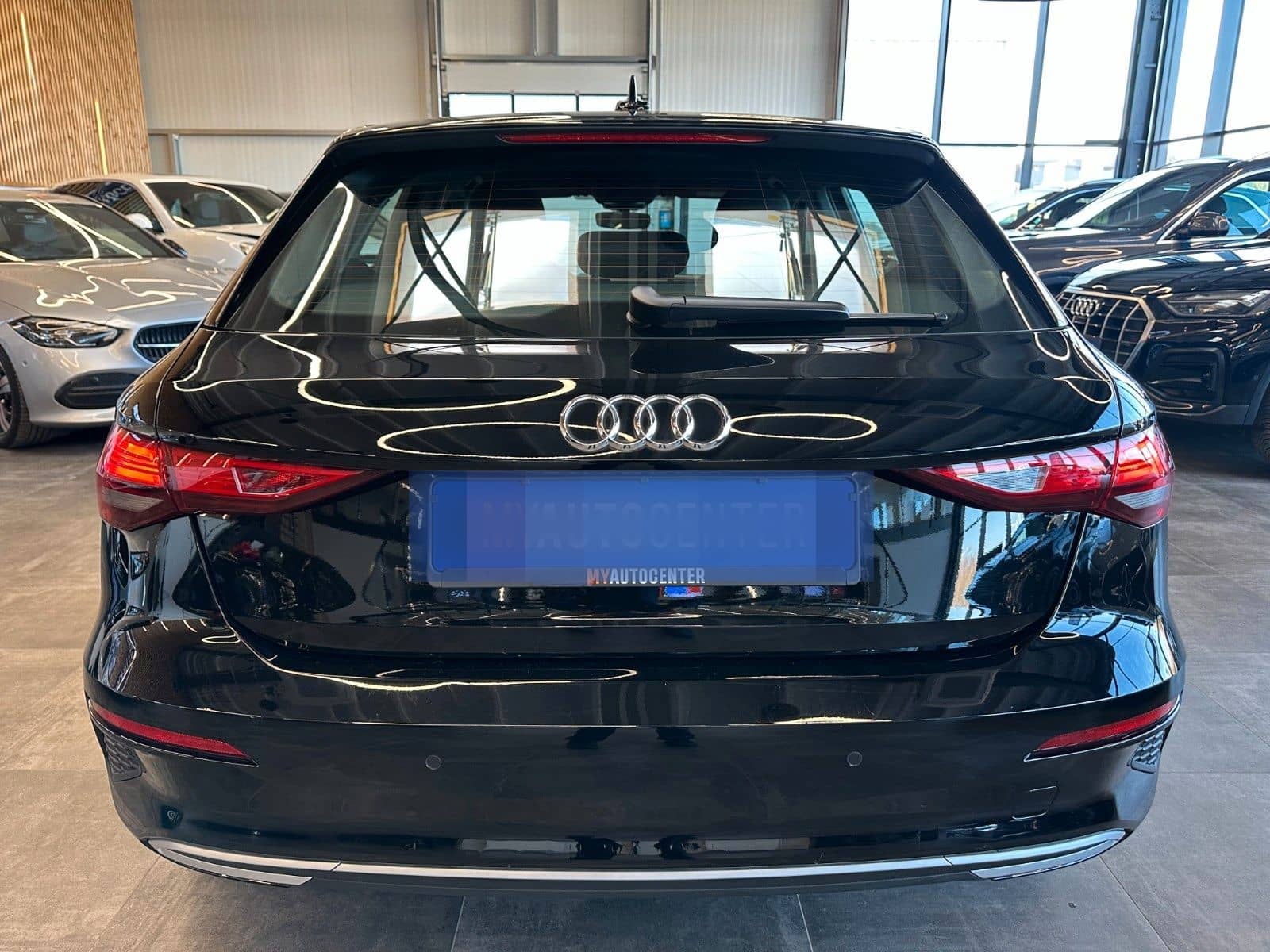 Audi A3 Sportback 35 TDI *1.HAND*19%*NAVI*ACC*SPURASS foto 5