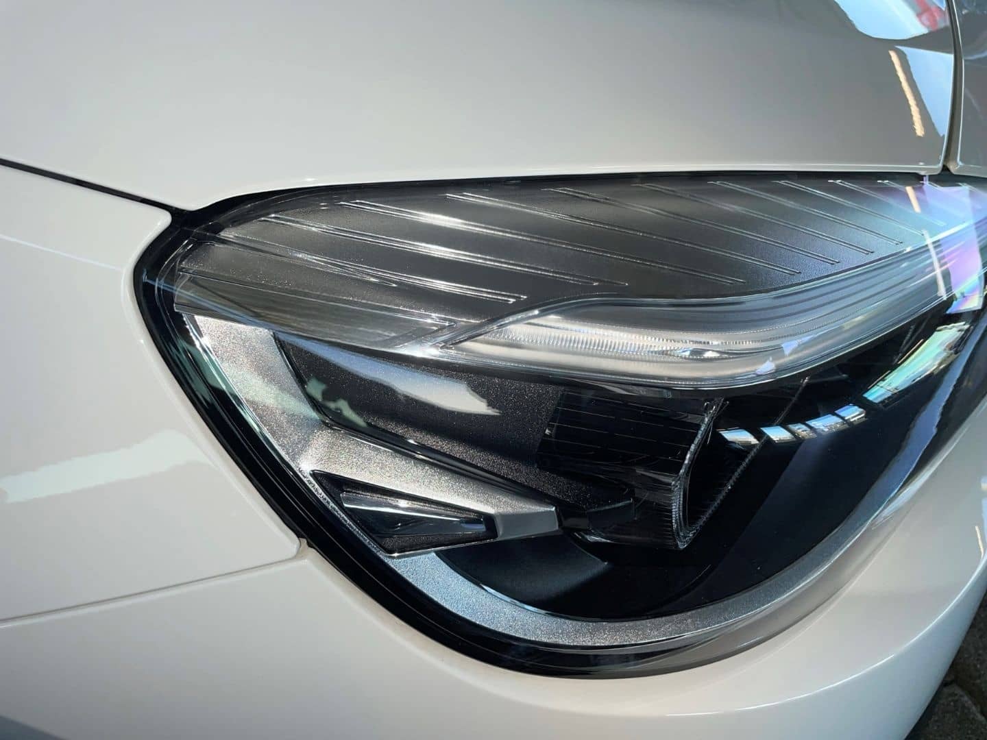 BMW 218 d Active Tourer Advantage LED Shz AHK DAB foto 15