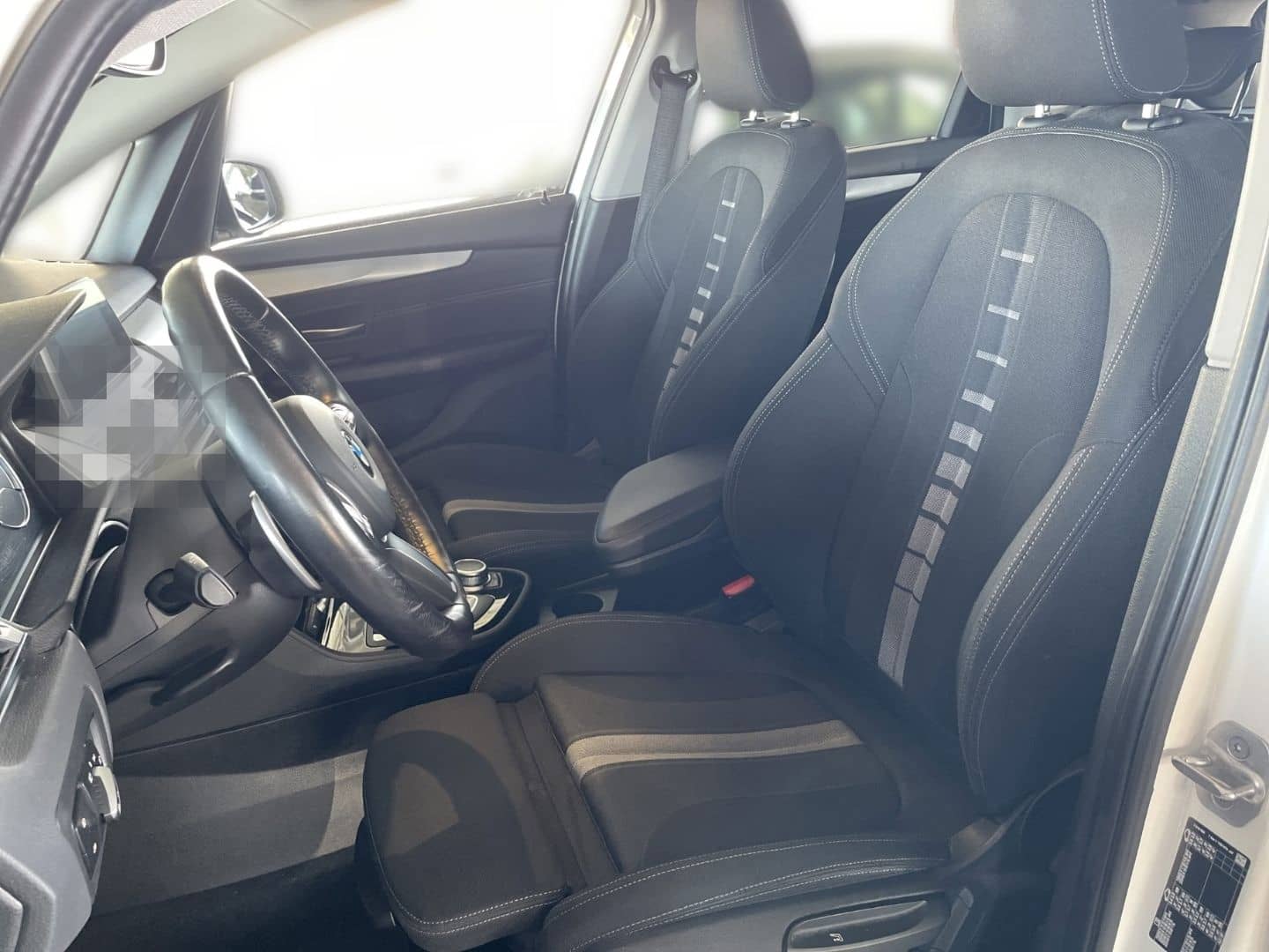 BMW 218 d Active Tourer Advantage LED Shz AHK DAB foto 6