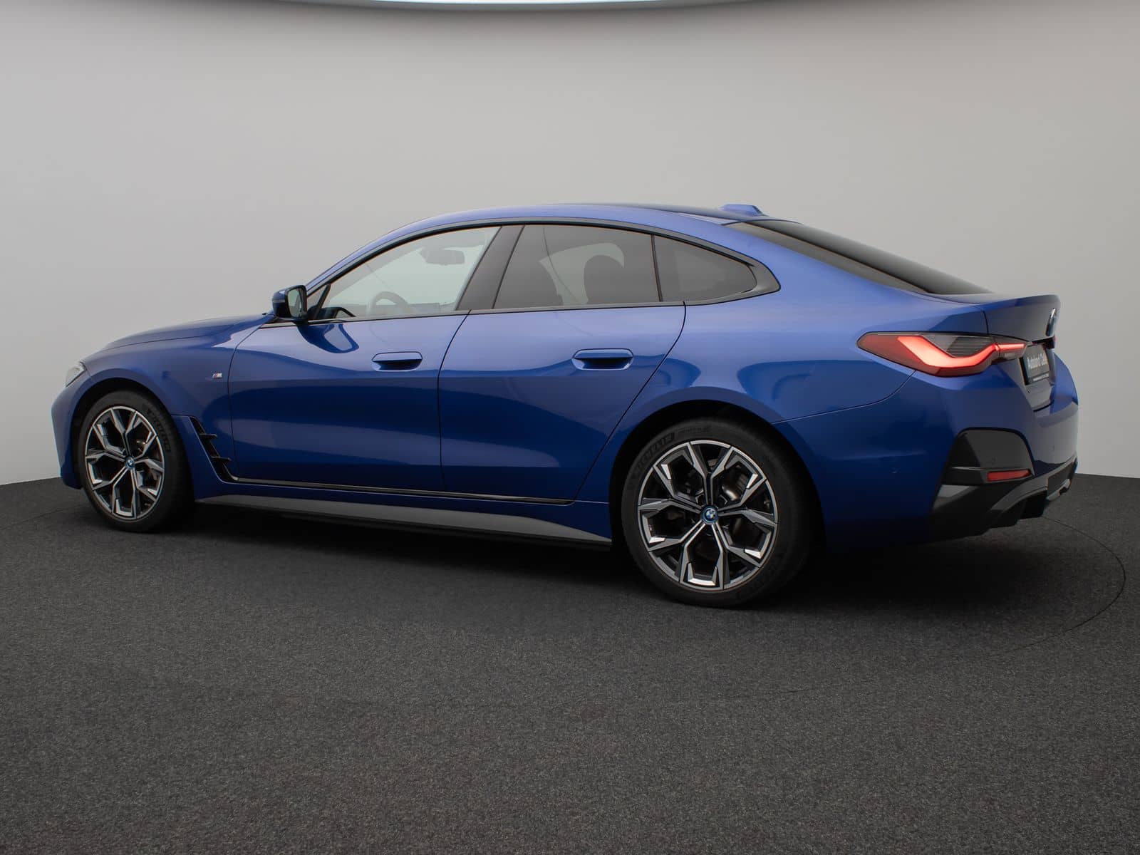 BMW i4 eD40 Gran Coupé M Sport Kamera HUD DAB H/K foto 10