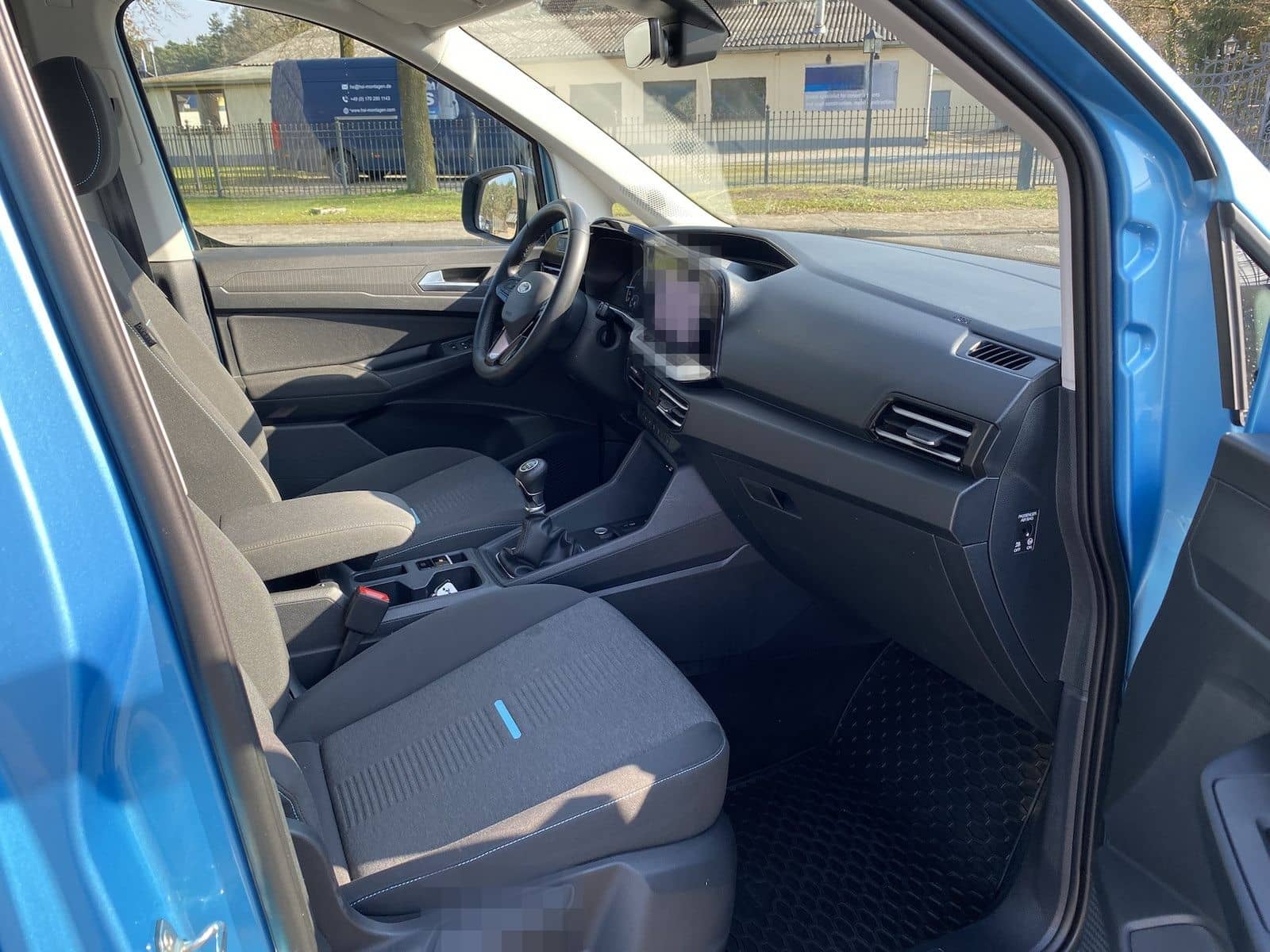 Volkswagen Caddy Tourneo Active, LED, neuer Rollstuhlumbau, foto 15