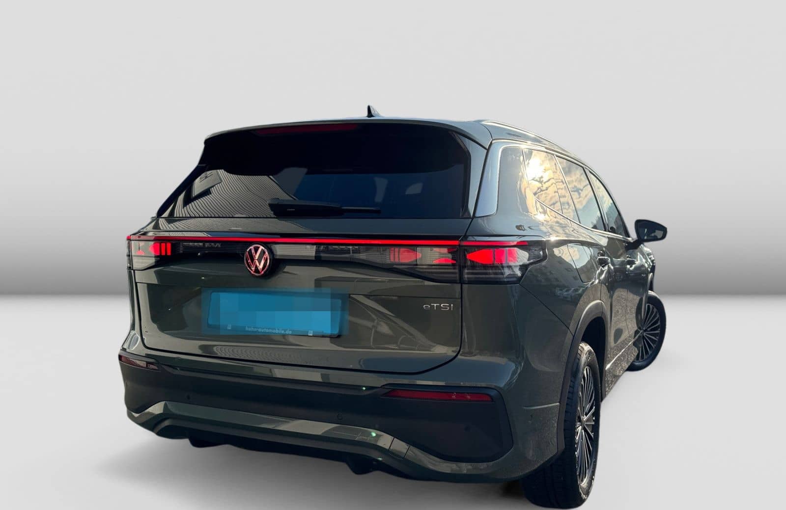 Volkswagen Tayron 1.5eTSI DSG Life ACC AHK Cam HuD LED Navi foto 4