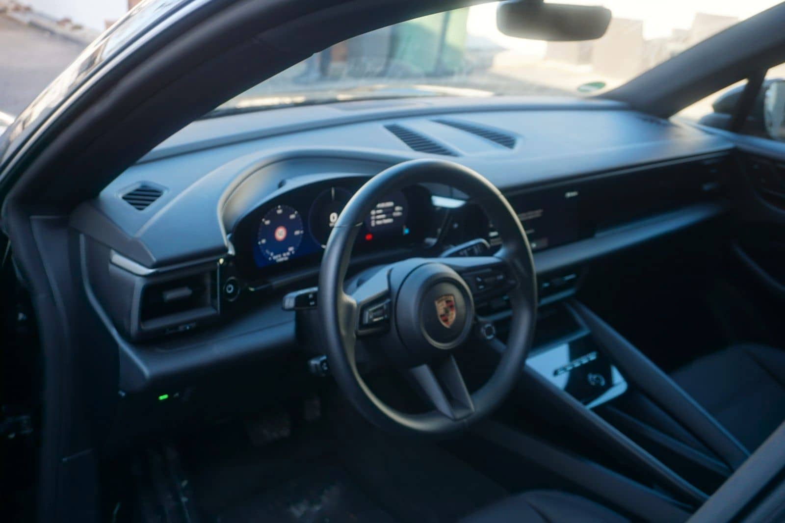 Porsche Macan Electric Basis*Panorama*PASM* foto 7