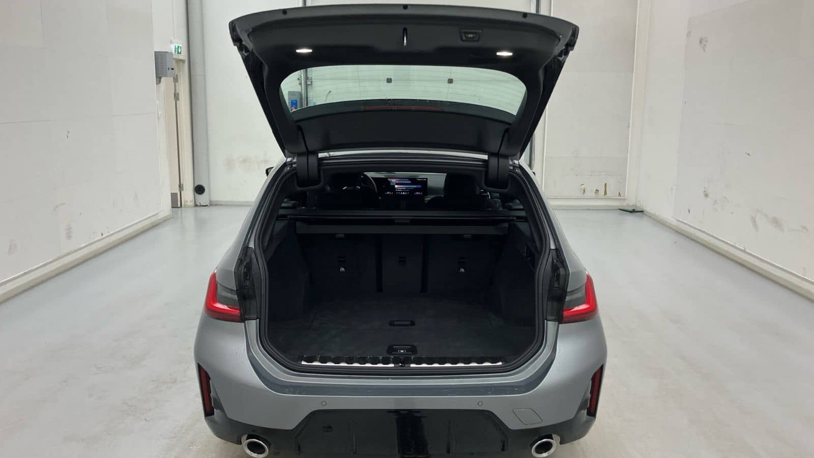 BMW 330i Touring xDrive M Sport ACC FL2 HiFi LED 3ZK foto 10