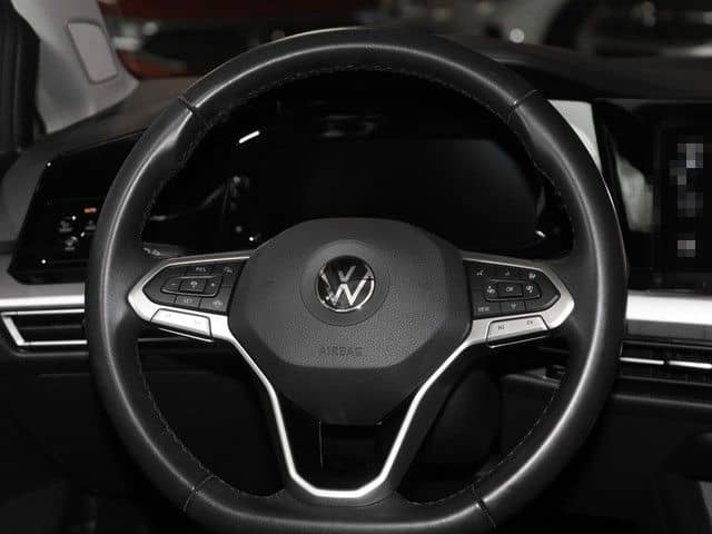 Volkswagen Golf VIII 1,5 TSI Life R-Kamera NaviMedia LED-Pl foto 13