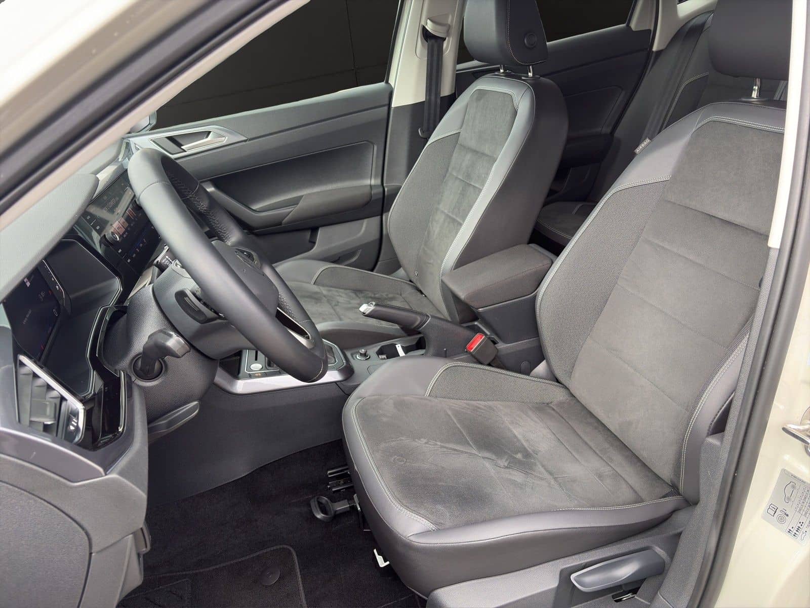 Volkswagen Polo 1.0 TSI DSG Style LED-Matrix+Kamera+Navi foto 8